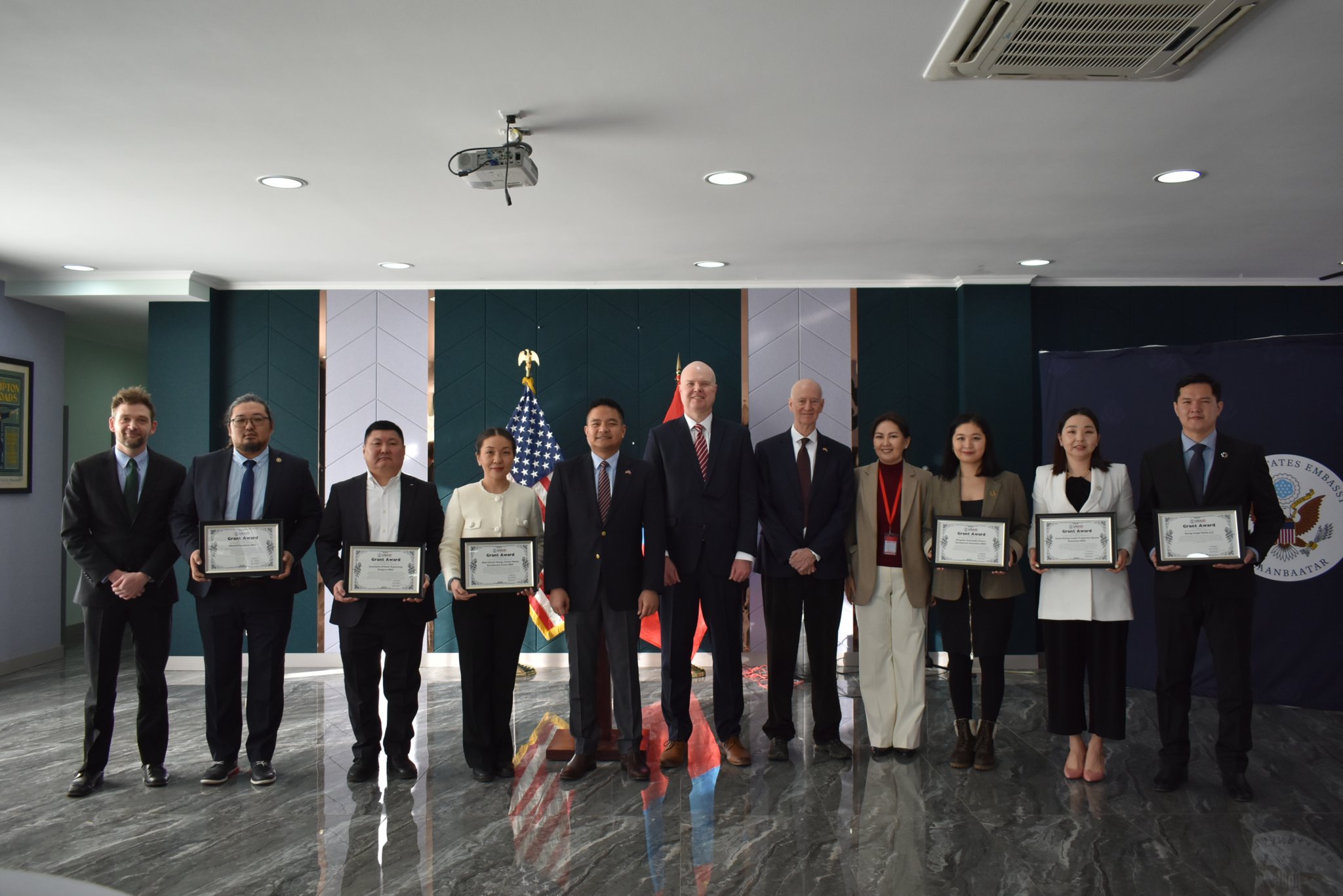 Mongolia Energy Research and Innovation Fund: First grant recipients